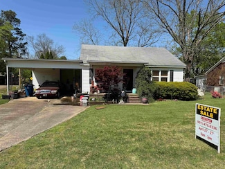 100 Fleming Dr, Covington, TN 38019