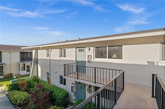 185 Palm Dr Unit P, Naples, FL 34112