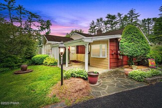 117 Pine Acres Ln, Milford, PA 18337