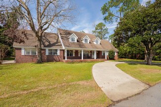 608 S Laurel Ave, Adel, GA 31620