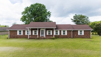 1229 Knights Church Rd, Decherd, TN 37324