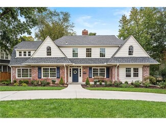 6233 Summit St, Kansas City, MO 64113