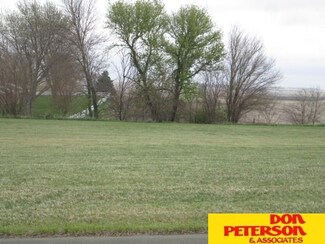 407 S Main St, Coleridge, NE 68727