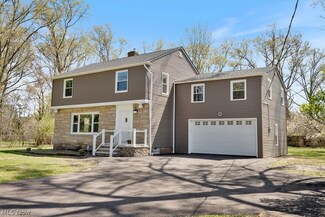 26245 Hilliard Blvd, Westlake, OH 44145