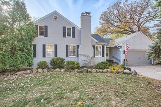 2101 W 67th St, Richfield, MN 55423