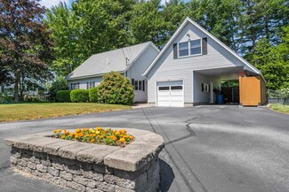 847 W Hollis St, Nashua, NH 03062