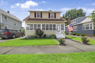 12 Reservoir Ave, Port Jervis, NY 12771