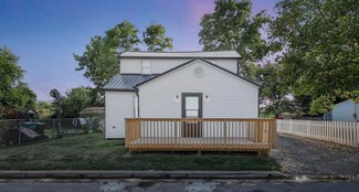 321 Barnes Ave, Circleville, OH 43113