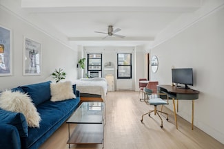 300 W 23rd St Unit I3, New York, NY 10011