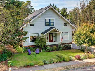 21341 Main St NE, Aurora, OR 97002
