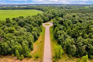 955 Clearview Ct, Plover, WI 54476
