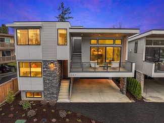 207 2nd Ave S, Kirkland, WA 98033