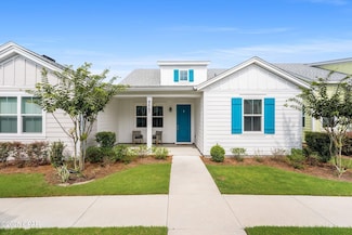 8667 Tropics Ave, Panama City Beach, FL 32413