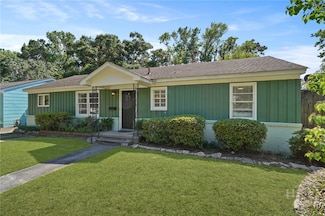 355 Riverview Dr, Savannah, GA 31404