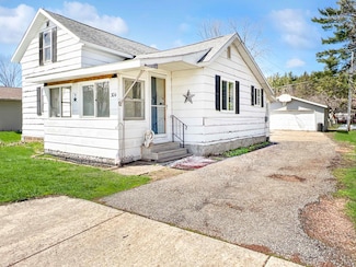 304 W Mill St, Spencer, WI 54479