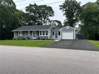 28 Whipple Ave, Westerly, RI 02891