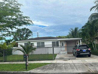20 E 60th St, Hialeah, FL 33013