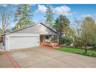 4351 SW Vesta St, Portland, OR 97219