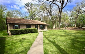 1296 Middle Rd, South Beloit, IL 61080