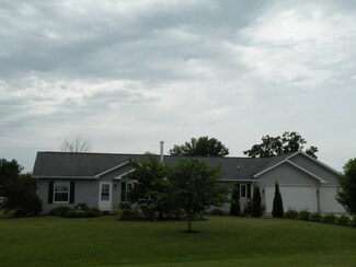 7361 Meadowridge Dr, Pickett, WI 54964