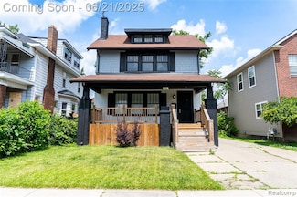 52 Midland St, Highland Park, MI 48203