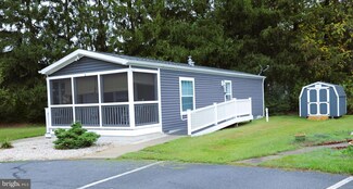 6 Providence Cir, Clayton, DE 19938