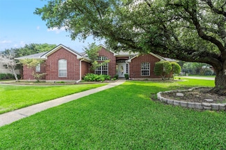 531 Celeste Dr, Robinson, TX 76706