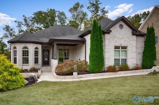 7126 Trillium Ct, Owens Cross Roads, AL 35763