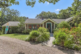 82 South Rd, Chilmark, MA 02535