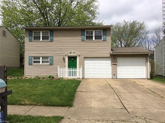 4849 Piccadilly St SW, Canton, OH 44706