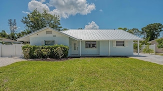1461 Porpoise Rd, Venice, FL 34293