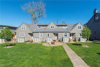 13011 W Lake Rd Unit 3, Vermilion, OH 44089