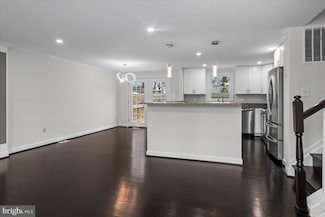6867 Happyheart Ln, Columbia, MD 21045