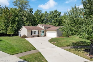 20419 Arlington Dr, Strongsville, OH 44149