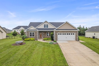 325 Petros Dr, Waynesboro, VA 22980