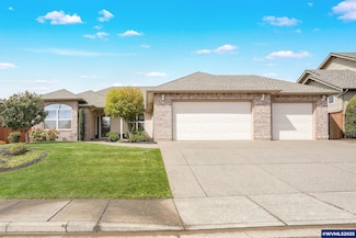 1465 Ranier Loop NW, Salem, OR 97304