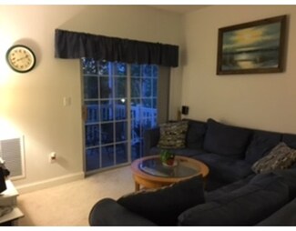 21 Hampshire Rd Unit 204, Methuen, MA 01844