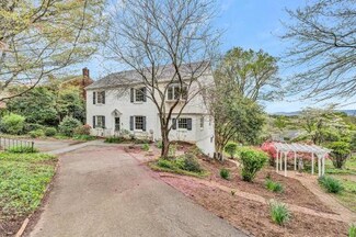 2425 Nottingham Rd SE, Roanoke, VA 24014