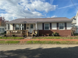 609 Lewis St, Caldwell, OH 43724