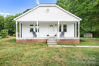 2401 Boy Scout Rd, Lincolnton, NC 28092