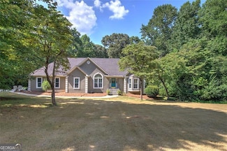 915 Oak Grove Rd, Carrollton, GA 30117