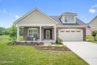 961 Pryse Farm Blvd, Farragut, TN 37934