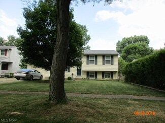 459 Spaulding Dr, Kent, OH 44240