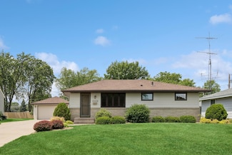 10006 Chicago Ave S, Bloomington, MN 55420