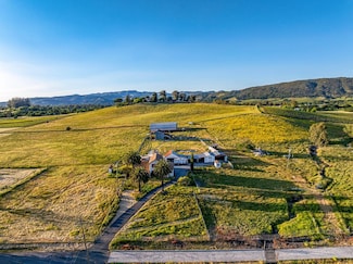 2710 Knob Hill Rd, Sonoma, CA 95476