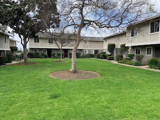 2112 E Vista Way Unit 23, Vista, CA 92084