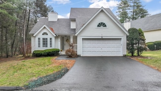 2 Stratton Forest Way Unit 2, Simsbury, CT 06070