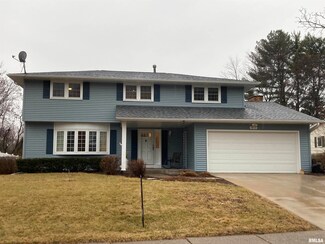 3812 Kenwood Ave, Davenport, IA 52807