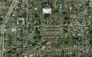 792 Weeks St, East Palo Alto, CA 94303