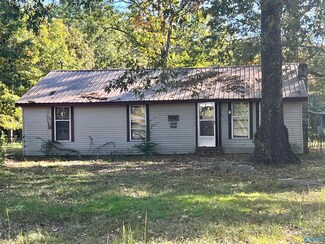 1484 County Road 326, Moulton, AL 35650